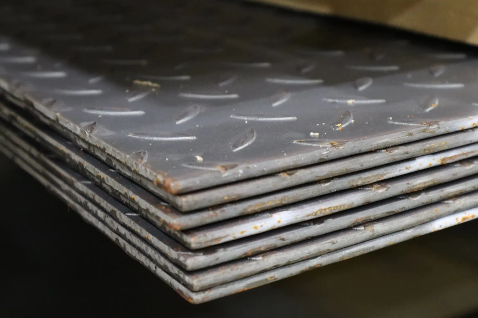 Steel Base Plate vs Durbar Floor Plate vs Hot Rolled Plate IMS