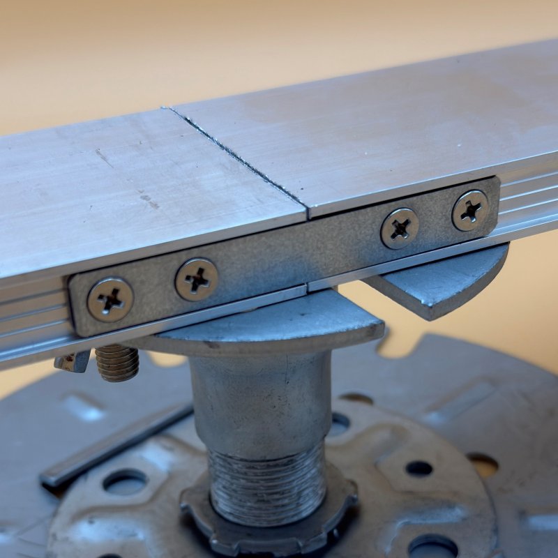 BM Architectural 20.5mm Straight Bracket for 25mm rail